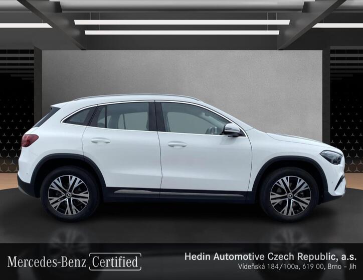 Mercedes-Benz GLA 6