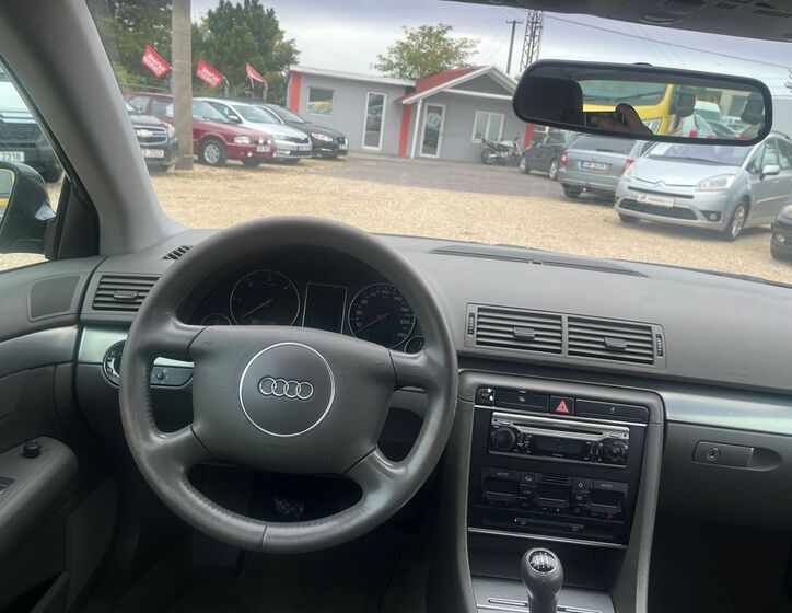 Audi A4 22