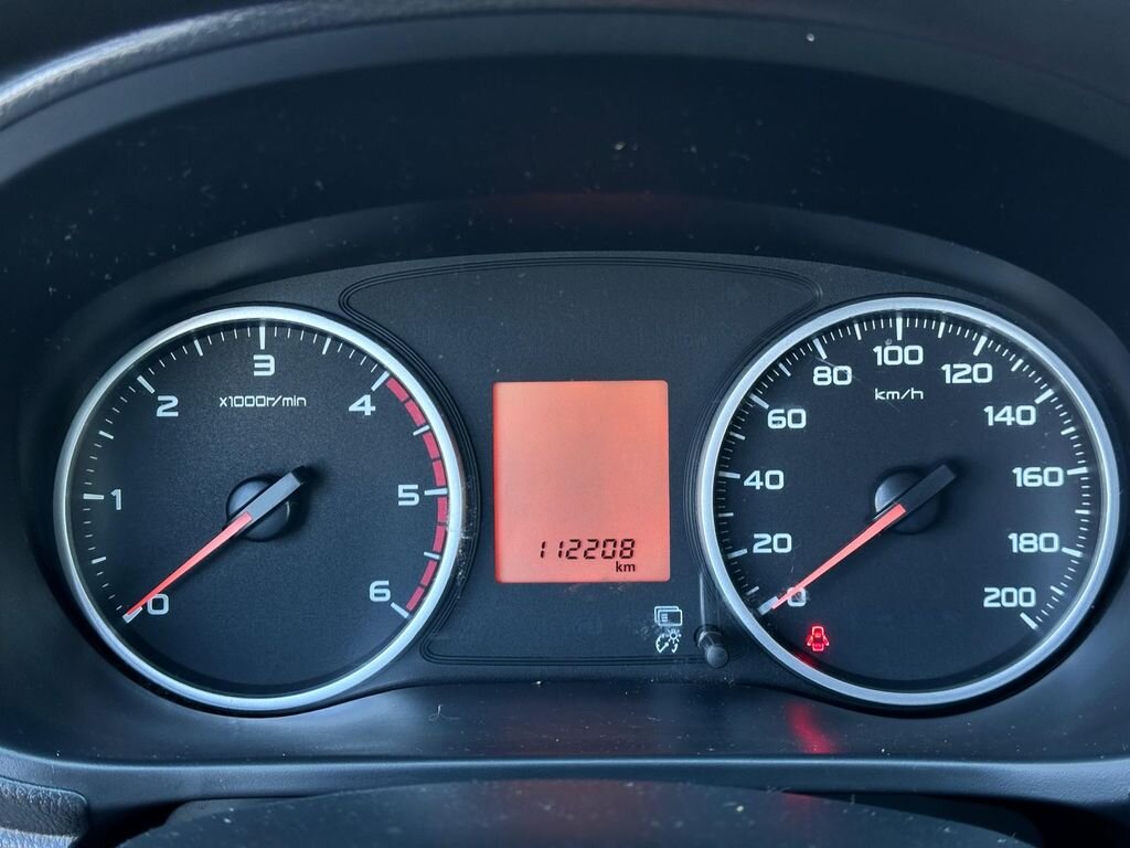 Mitsubishi L200 Pick-up 2,4 l 113 kw