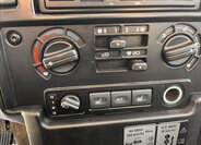 Land Rover Defender Ostatní 2,4 l 90 kw