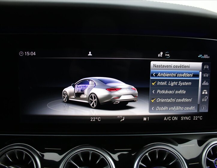 Mercedes-Benz CLS Sedan 3,0 l 270 kw