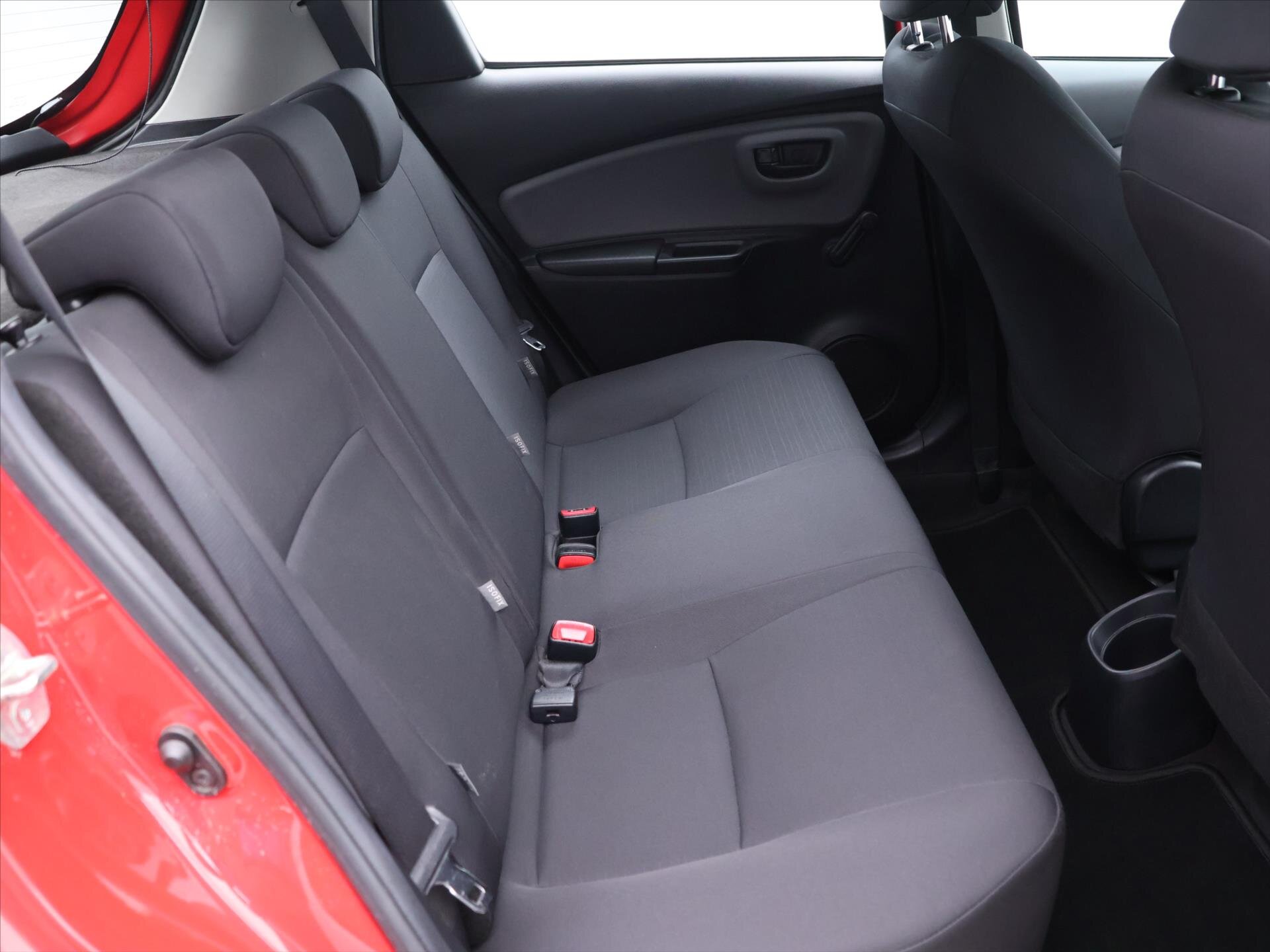 Toyota Yaris Hatchback 998,0 51 kw