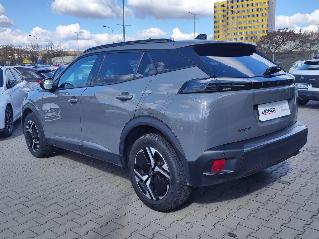 Peugeot 2008 Hatchback 1,2 l 74 kw