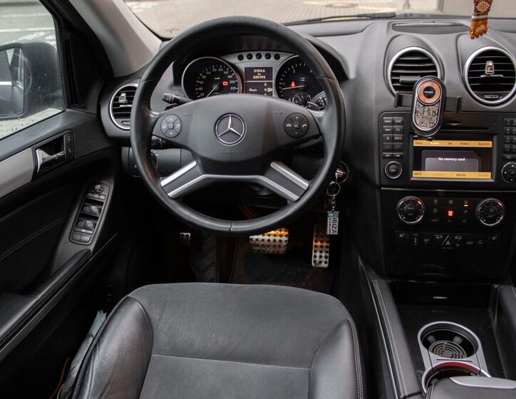 Mercedes-Benz Třídy M 36