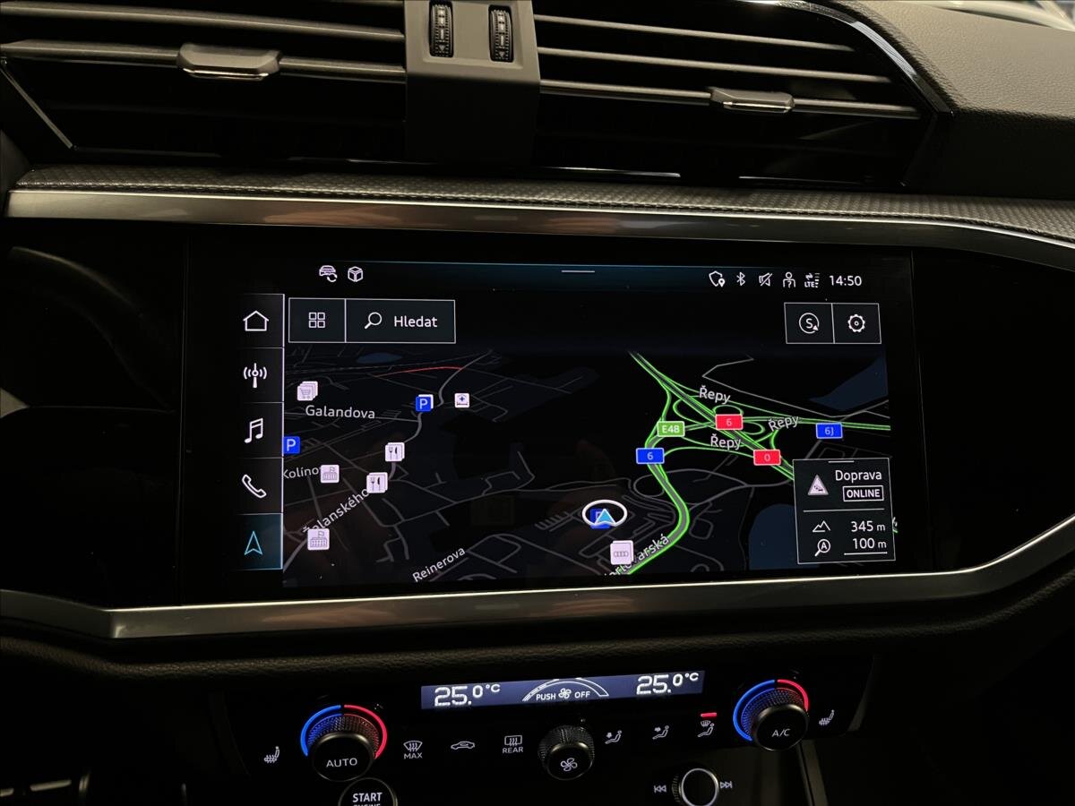 Audi Q3 SUV / Terénní 1,5 l 110 kw