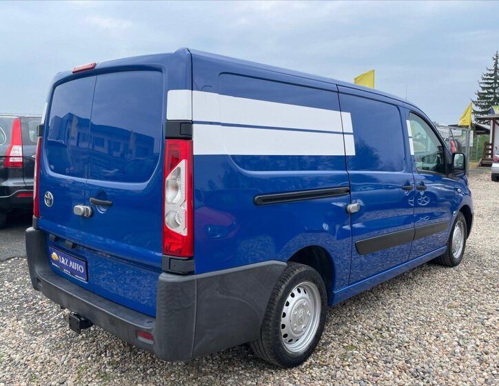 Toyota ProAce Skříň 2,0 l 94 kw