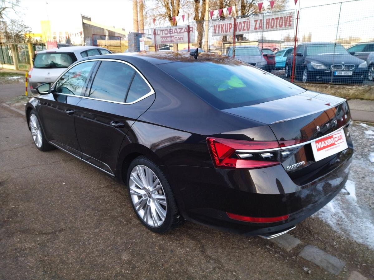 Škoda Superb Sedan 2,0 l 200 kw