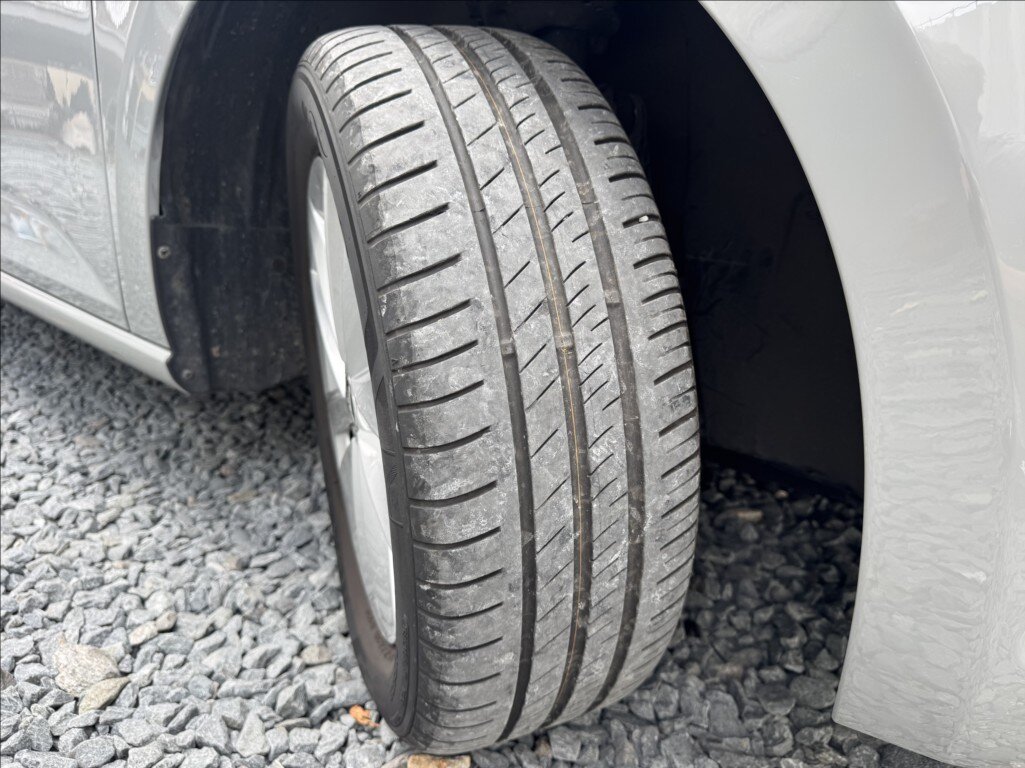 Škoda Scala Hatchback 999,0 81 kw