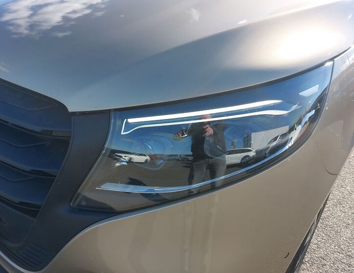 Mercedes-Benz Vito 9