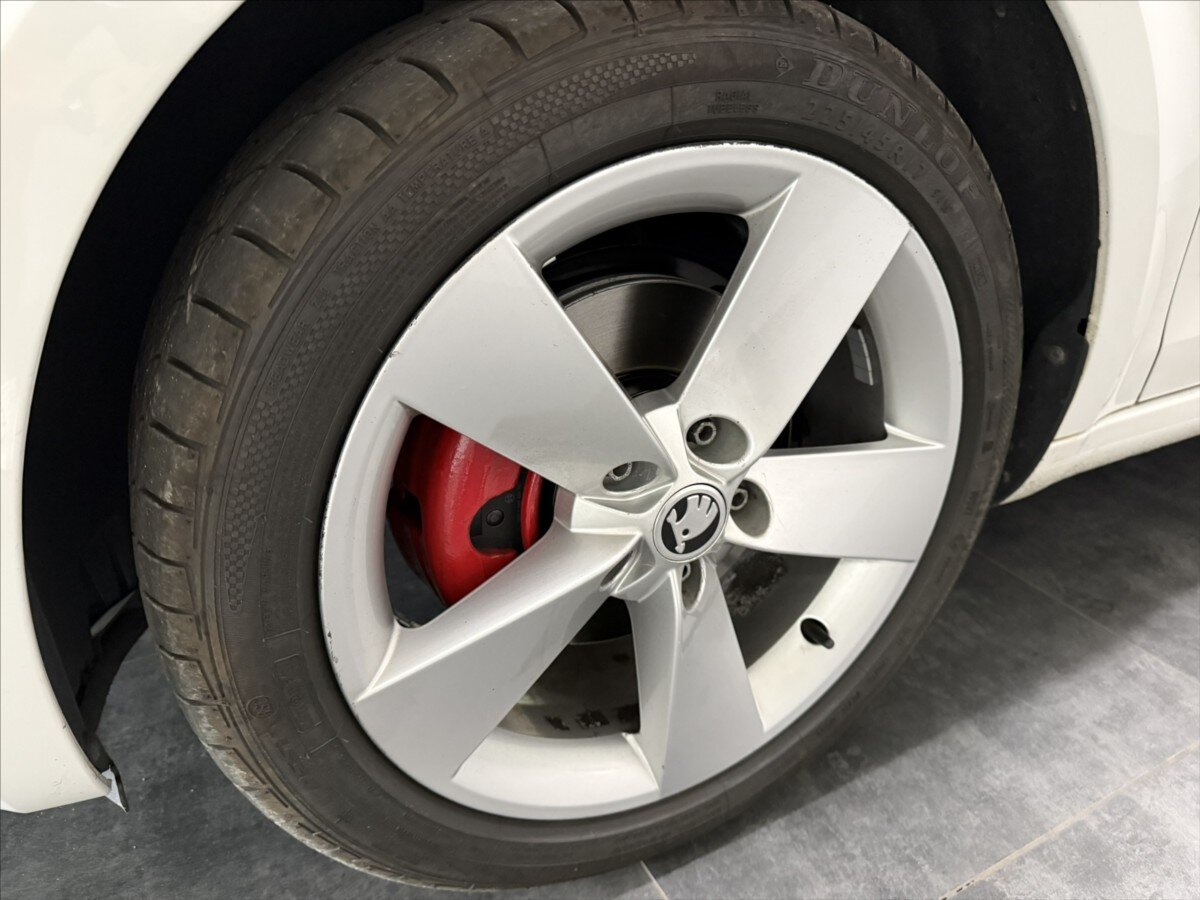 Škoda Octavia Kombi 1,4 l 81 kw