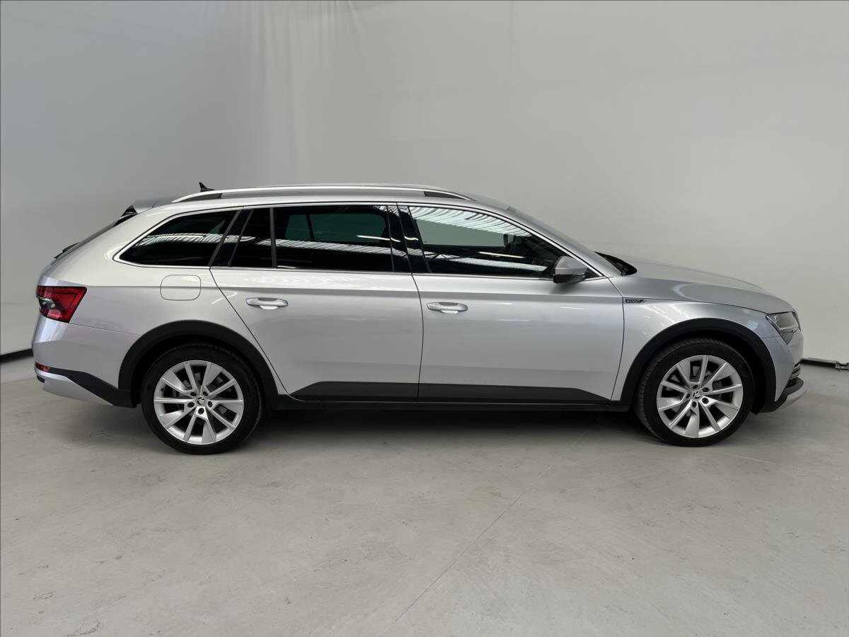 Škoda Superb Kombi 2,0 l 147 kw