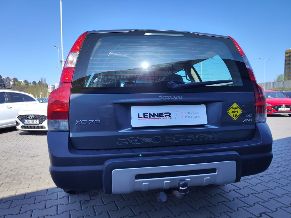 Volvo XC70 Kombi 2,4 l 120 kw