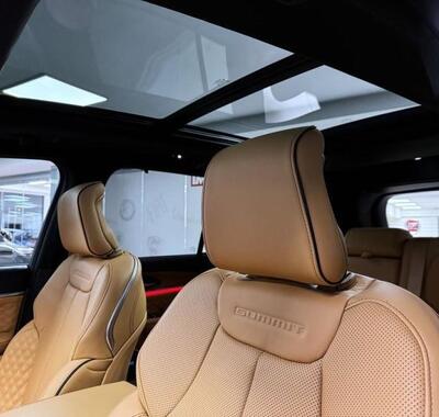 Jeep Grand Cherokee 24