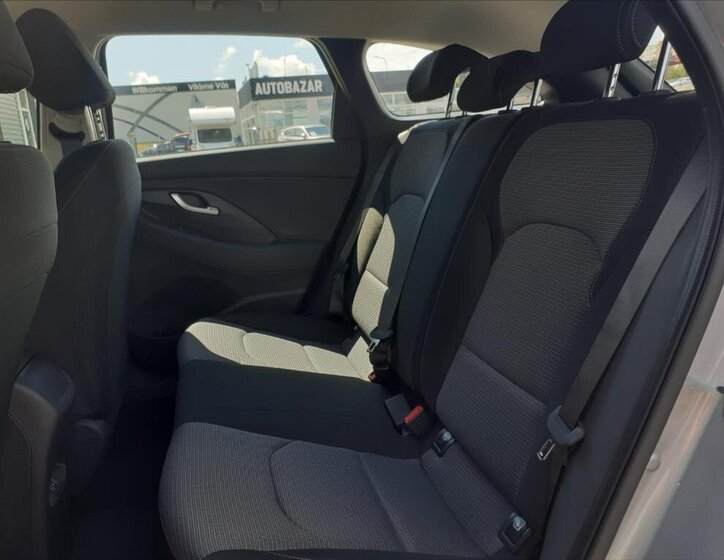 Hyundai i30 Kombi 998,0 85 kw