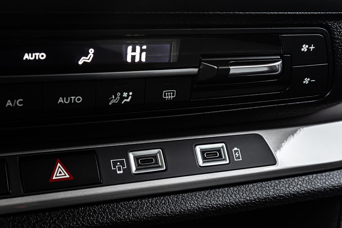 Citroën SpaceTourer MPV 2,0 l 130 kw