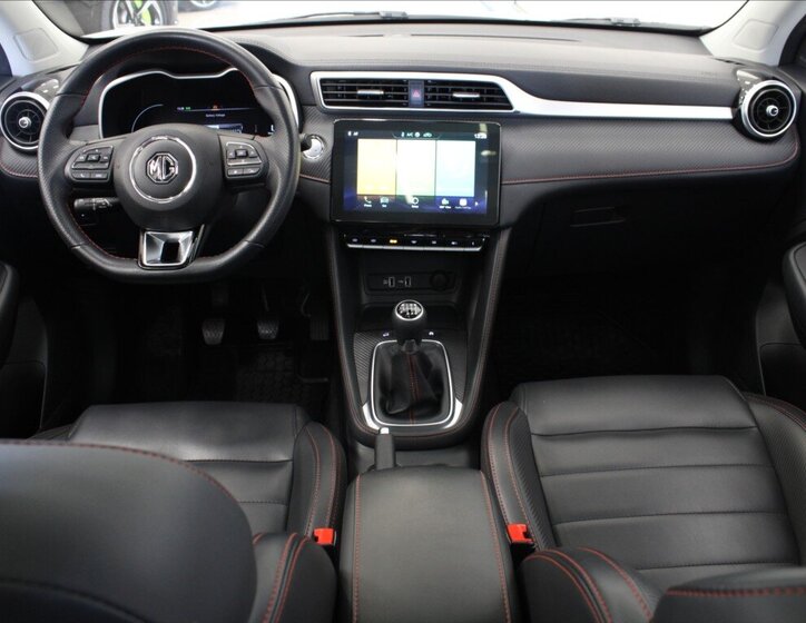 MG ZS SUV / Terénní 999,0 82 kw