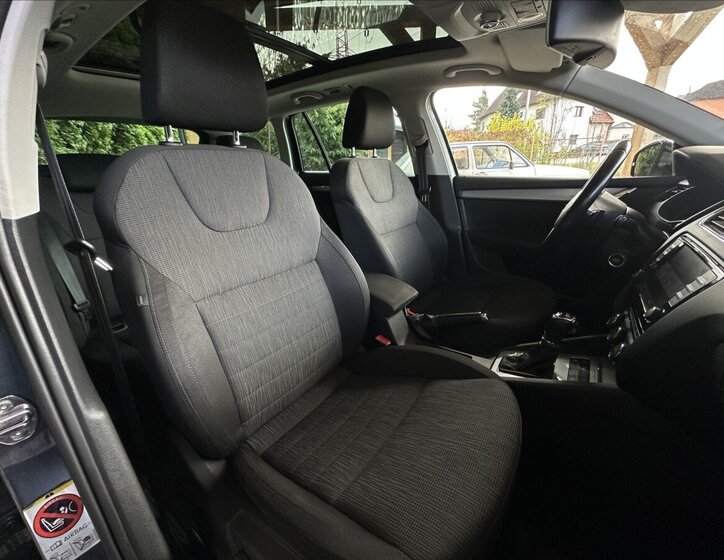 Škoda Octavia Kombi 1,6 l 77 kw