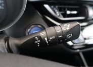 Toyota C-HR Hatchback 2,0 l 112 kw