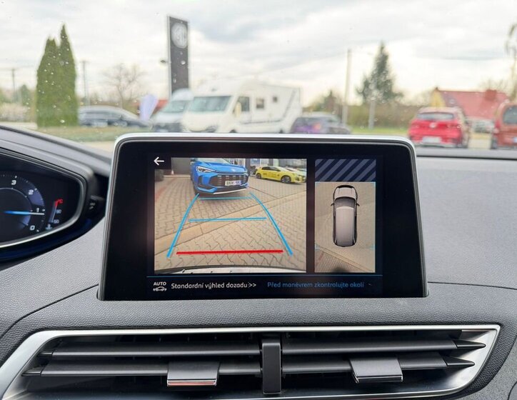 Peugeot 5008 SUV / Terénní 2,0 l 110 kw