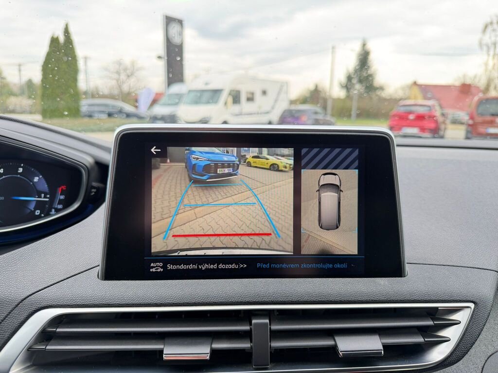 Peugeot 5008 SUV / Terénní 2,0 l 110 kw