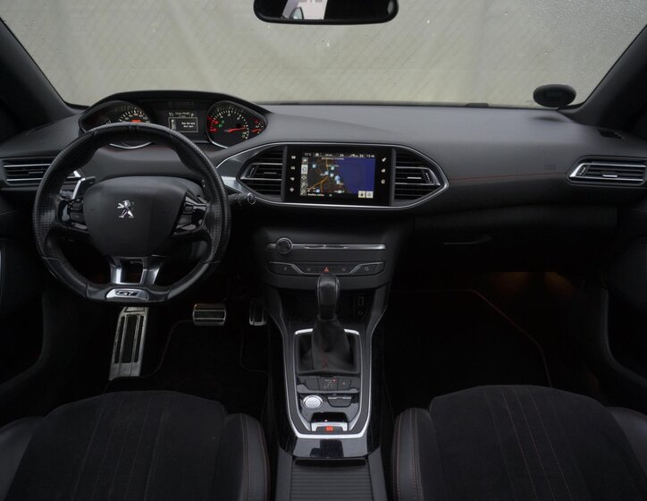 Peugeot 308 Kombi 2,0 l 133 kw