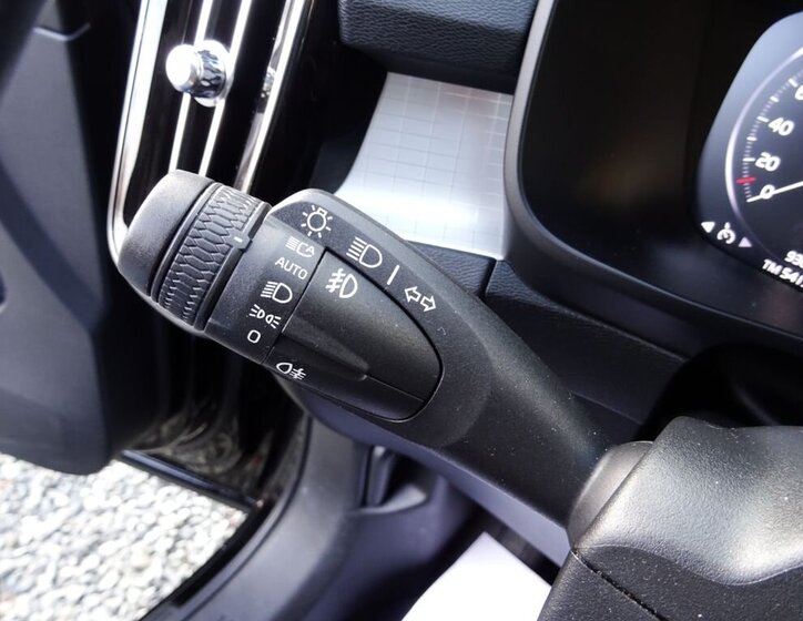 Volvo XC40 SUV 2,0 l 110 kw