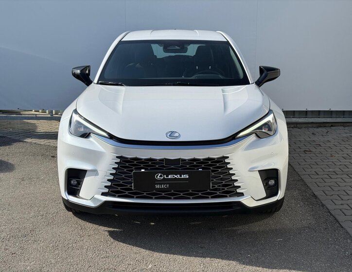 Lexus LBX SUV 1,5 l 67 kw
