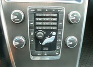 Volvo XC60 SUV 2,4 l 120 kw