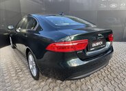 Jaguar XE 6