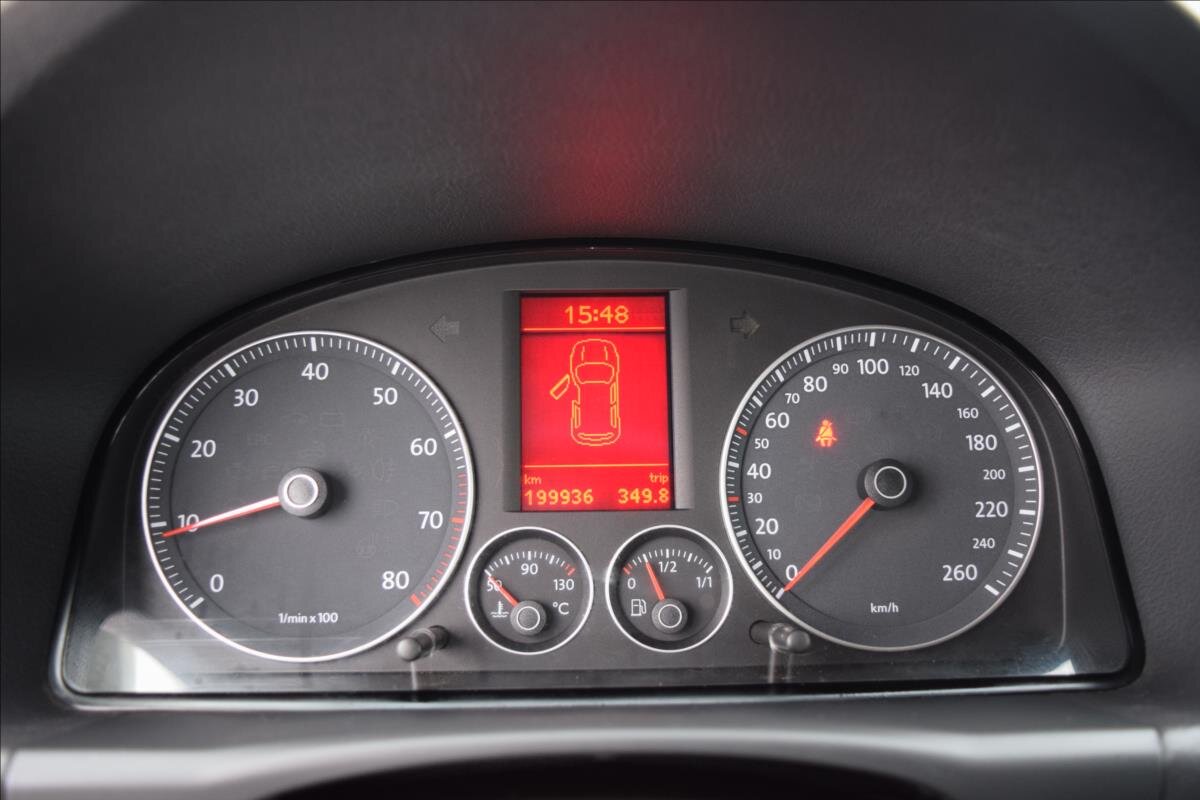 Volkswagen Touran Kombi 1,4 l 103 kw