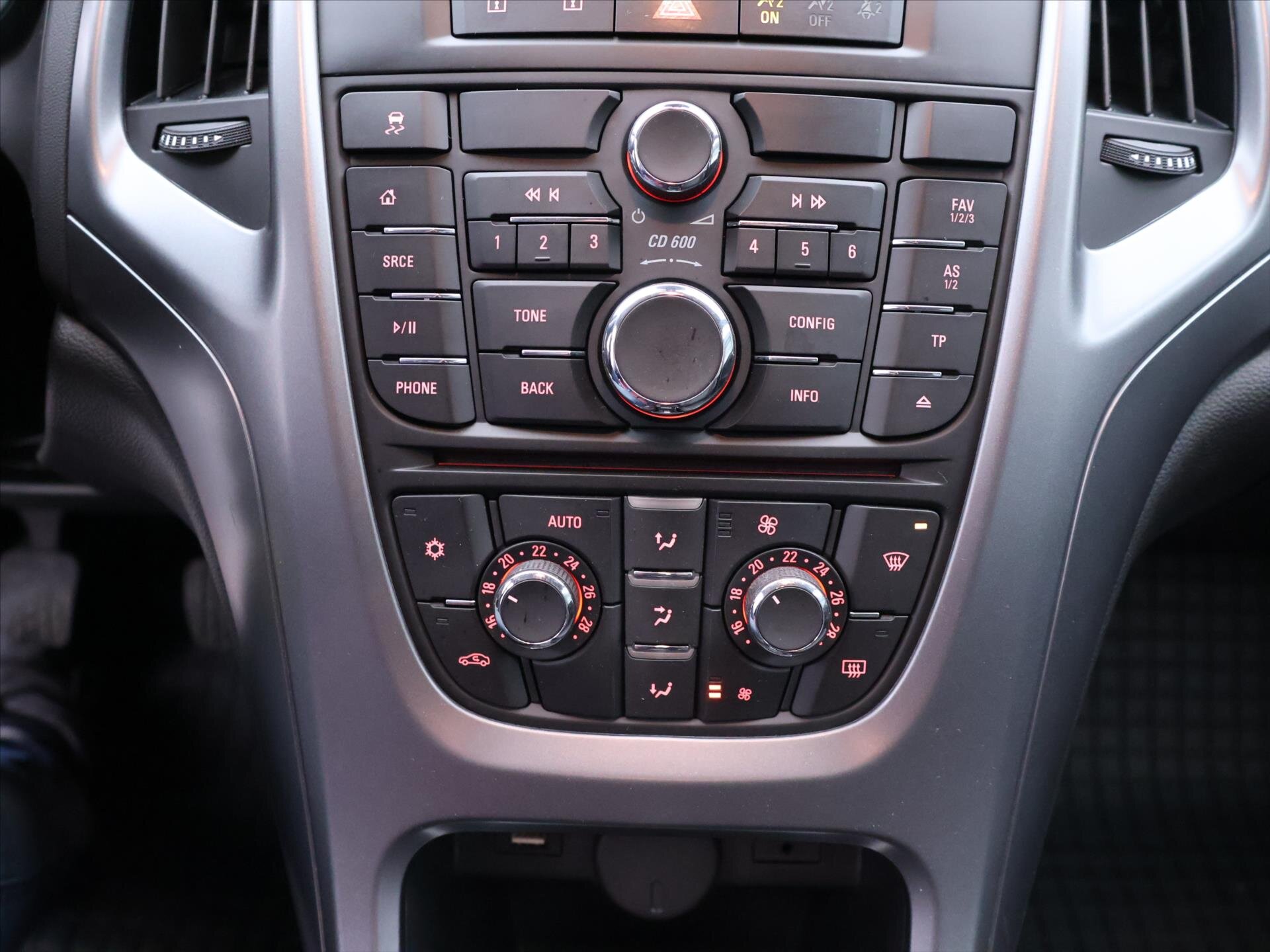 Opel Astra Hatchback 1,4 l 88 kw