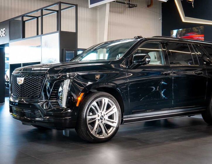 Cadillac Escalade 13