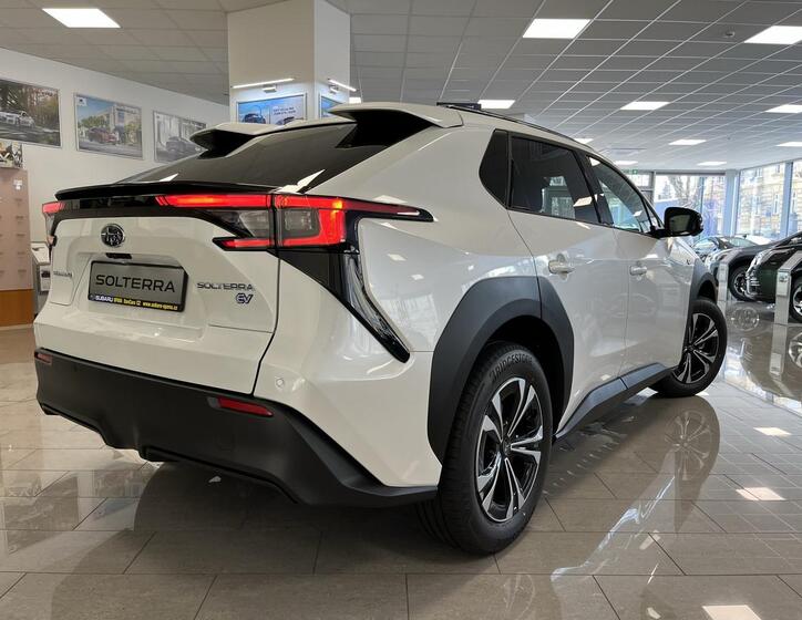 Subaru Solterra 34