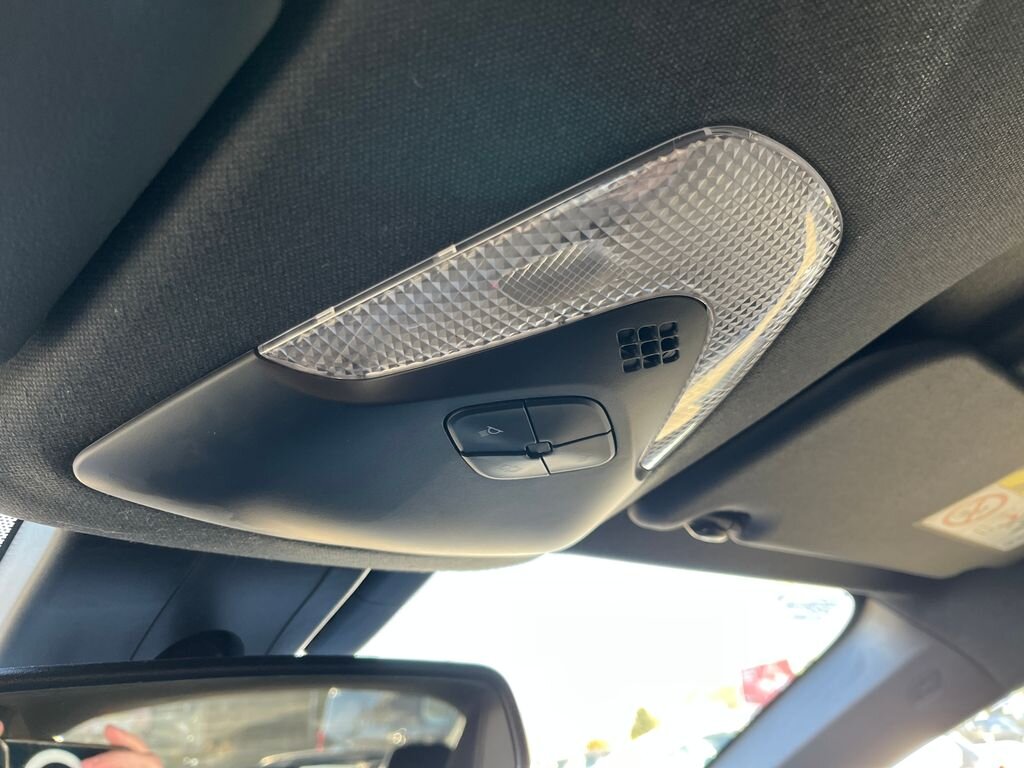 Toyota C-HR SUV / Terénní 1,8 l 72 kw