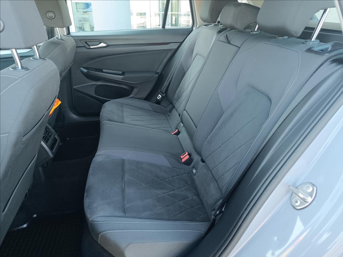 Volkswagen Golf Kombi 2,0 l 85 kw