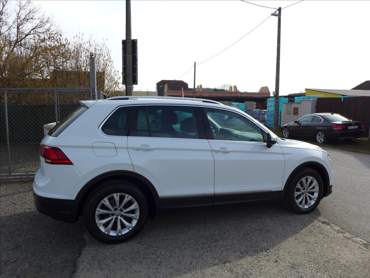 Volkswagen Tiguan SUV / Terénní 2,0 l 110 kw