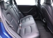 Tesla Model 3 Sedan / Limuzína 0,0 324 kw