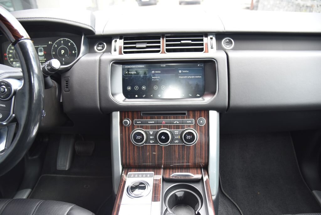 Land Rover Range Rover SUV / Terénní 4,4 l 250 kw