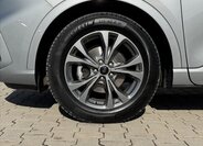 Ford Kuga SUV / Terénní 2,5 l 140 kw