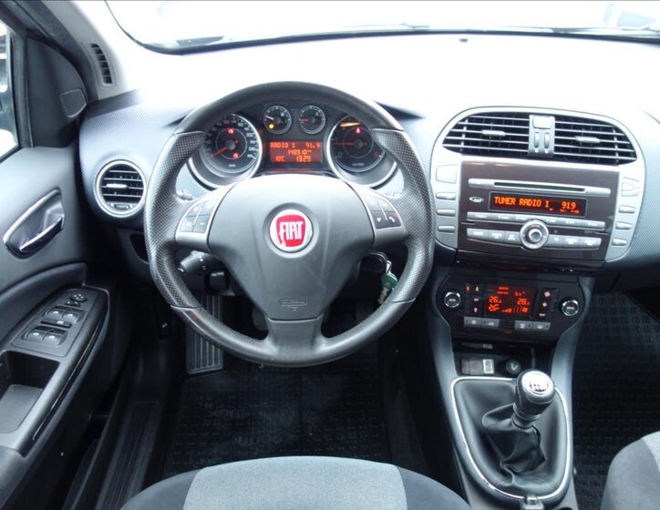 Fiat Bravo Hatchback 1,6 l 88 kw
