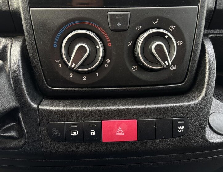 Peugeot Boxer Ostatní 2,0 l 96 kw