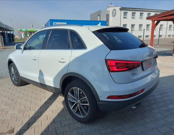 Audi Q3 SUV / Terénní 2,0 l 110 kw