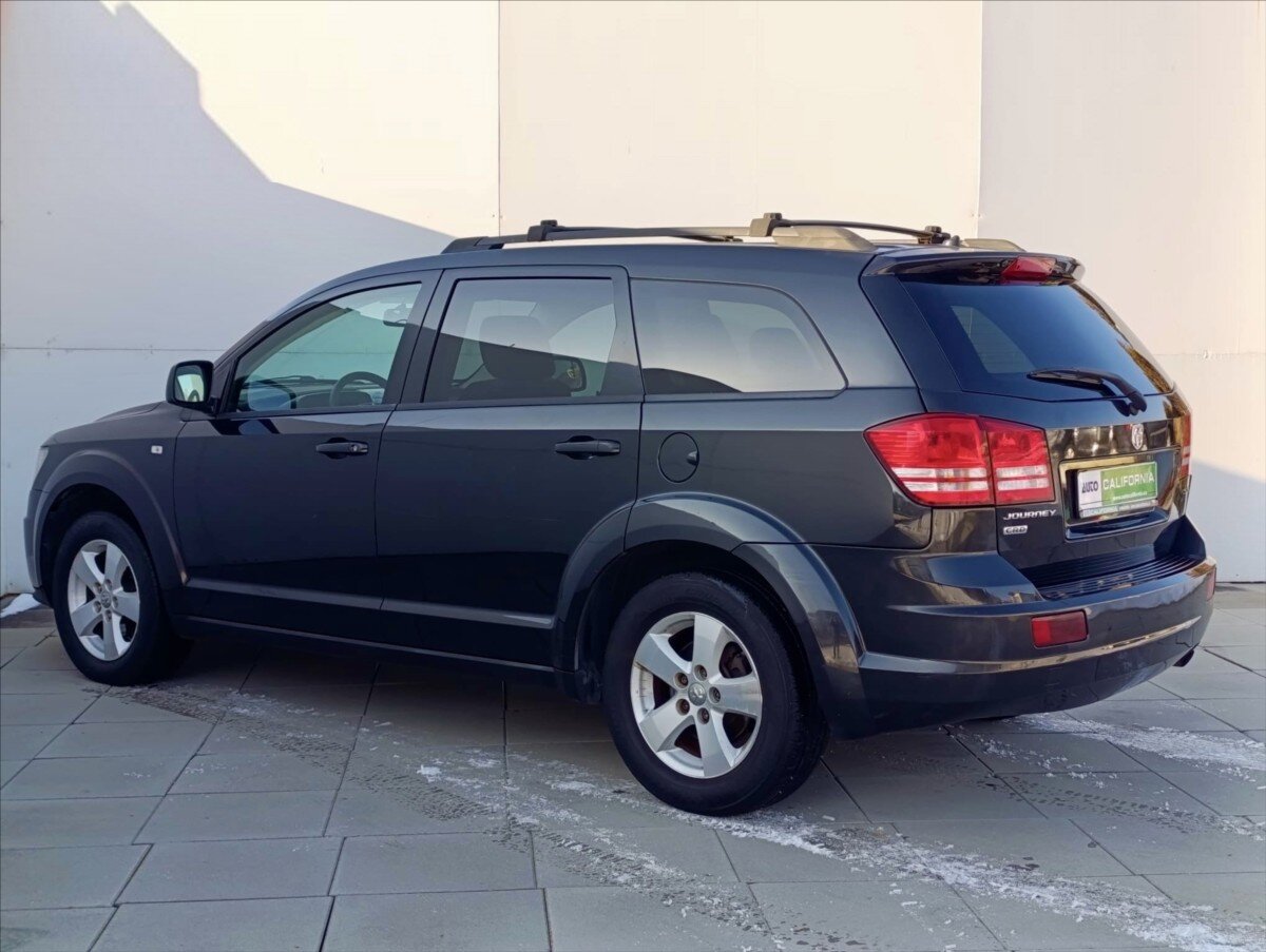 Dodge Journey SUV 2,0 l 103 kw