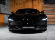 Ferrari Roma 8