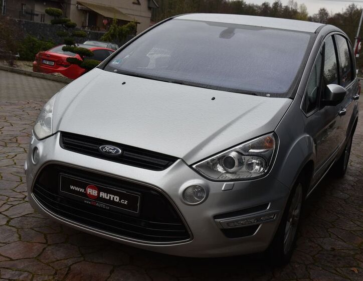 Ford S-MAX 3