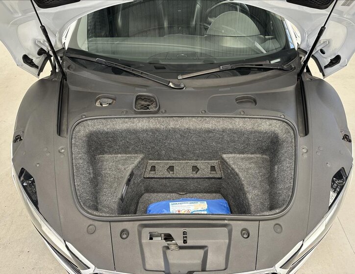 Audi R8 Kupé 5,2 l 386 kw