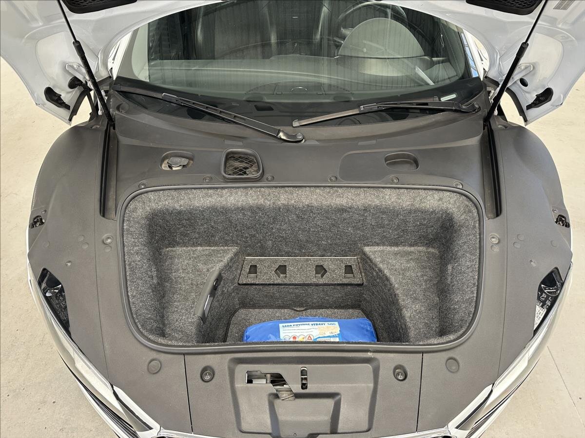 Audi R8 Kupé 5,2 l 386 kw