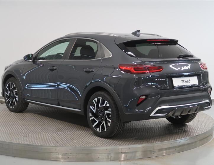 KIA XCeed 7