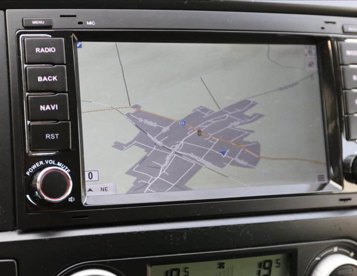 Volkswagen Multivan MPV 2,5 l 128 kw