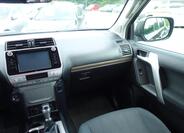 Toyota Land Cruiser 23